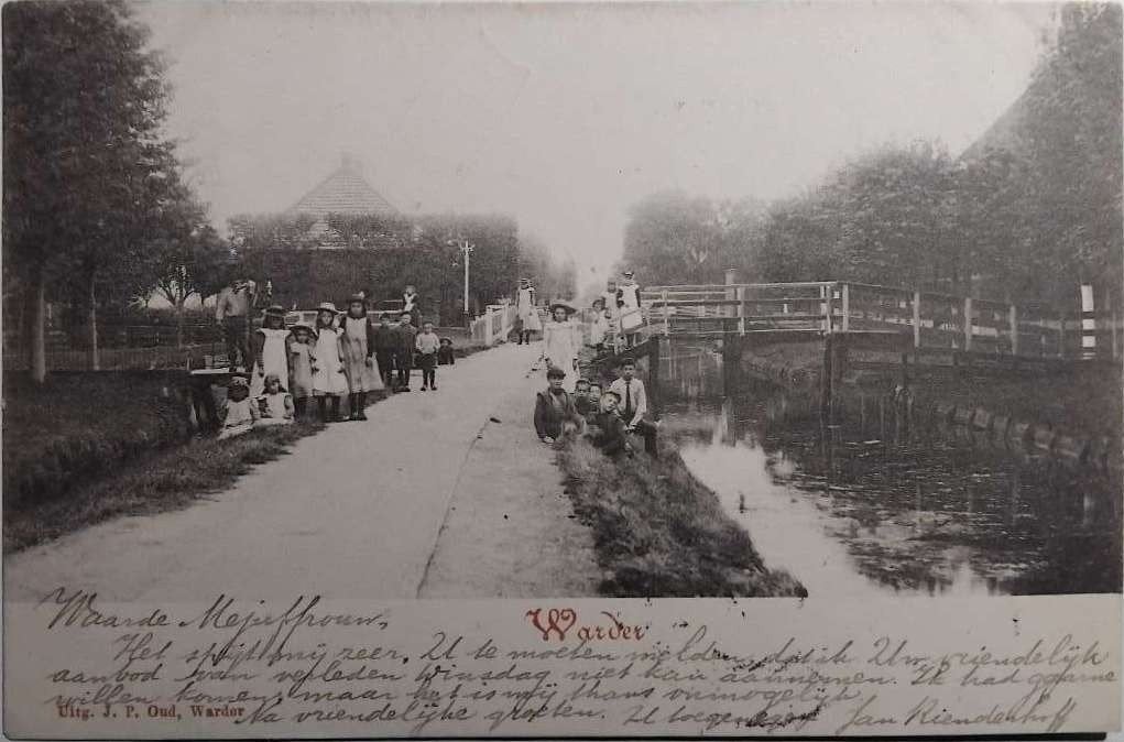 Warder (NH) - 1903, Kinderen bij brug, J.P. Oud, Ophalen of Verzenden, Voor 1920, Gelopen, Noord-Holland