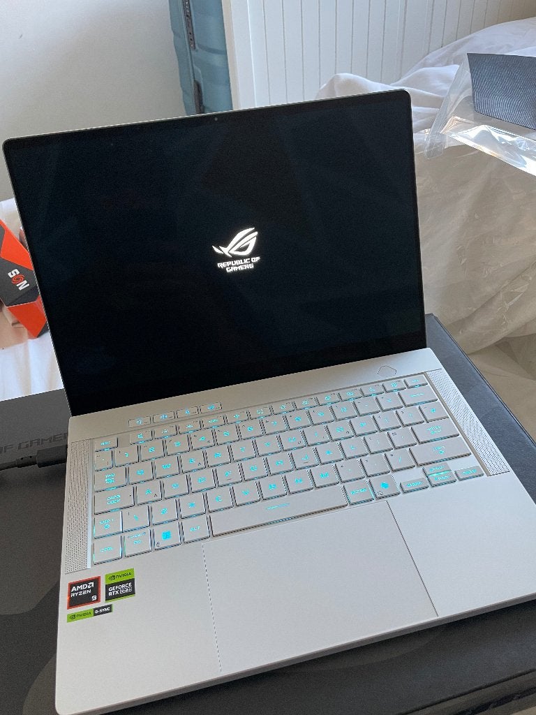 Asus Rog Zephyrus G14, Computers en Software, Windows Laptops, Met videokaart, Asus, AMD Ryzen, 14 inch
