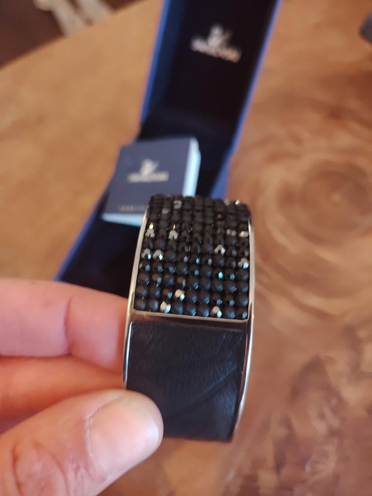 Swarovski armband zwart met kristallen en leer, Sieraden, Tassen en Uiterlijk, Armbanden, Met kristal, Zwart, Leer, Ophalen of Verzenden