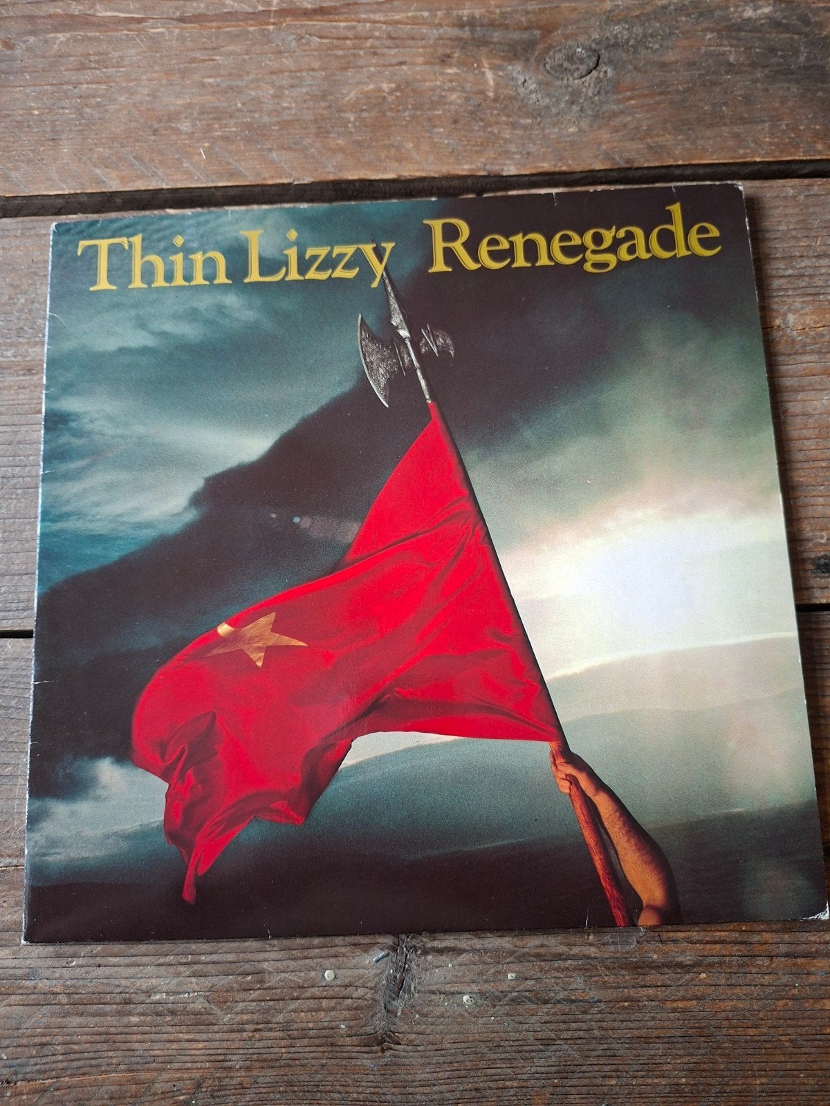 Thin Lizzy - Renegade LP (1981) - Classic Rock Vinyl, Cd's en Dvd's, Vinyl | Rock, LP, Gebruikt, Ophalen of Verzenden, Classic Rock