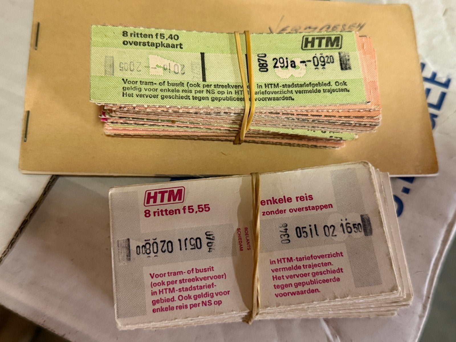 HTM strippenkaarten en vervoersbewijzen - Jaren '70/'80, Verzenden, Zo goed als nieuw, Tram, Overige typen