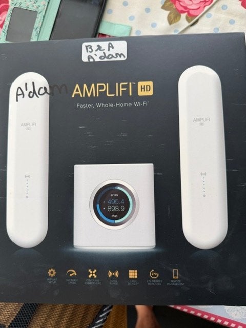 AMPLIFI HD Router met 2 MeshPoint HD's - Hele huis Wi-Fi, Ophalen of Verzenden, Zo goed als nieuw, Router, AMPLIFI