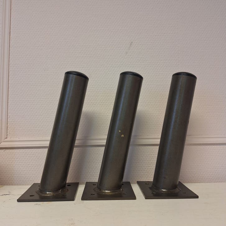 3x Metalen Pootjes (25 cm)