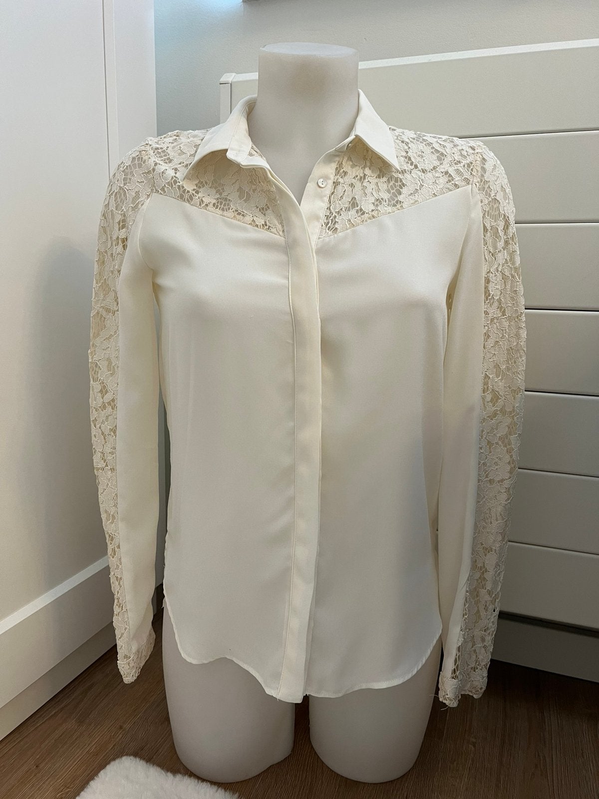Blouse met kant/zara/xs, Ophalen of Verzenden, Zo goed als nieuw, Maat 34 (XS) of kleiner
