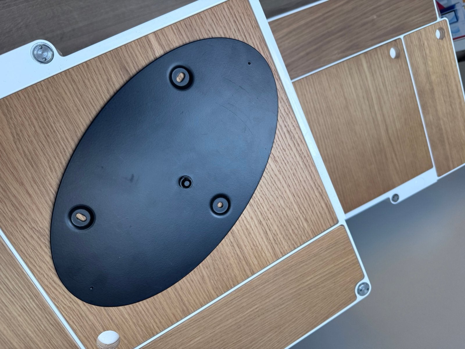 Muurplaat tbv Beocenter 2, Ophalen, Zo goed als nieuw, Overige merken