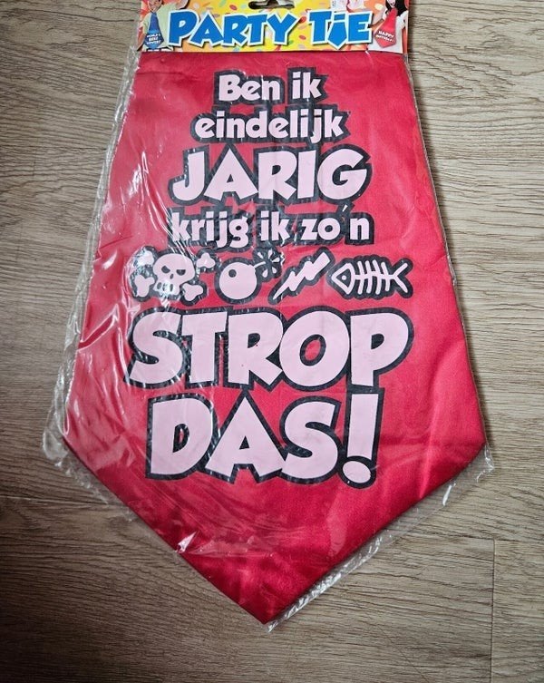 Party stropdas 'Ben ik eindelijk jarig...', Onbekend, Nieuw, Ophalen of Verzenden, Rood