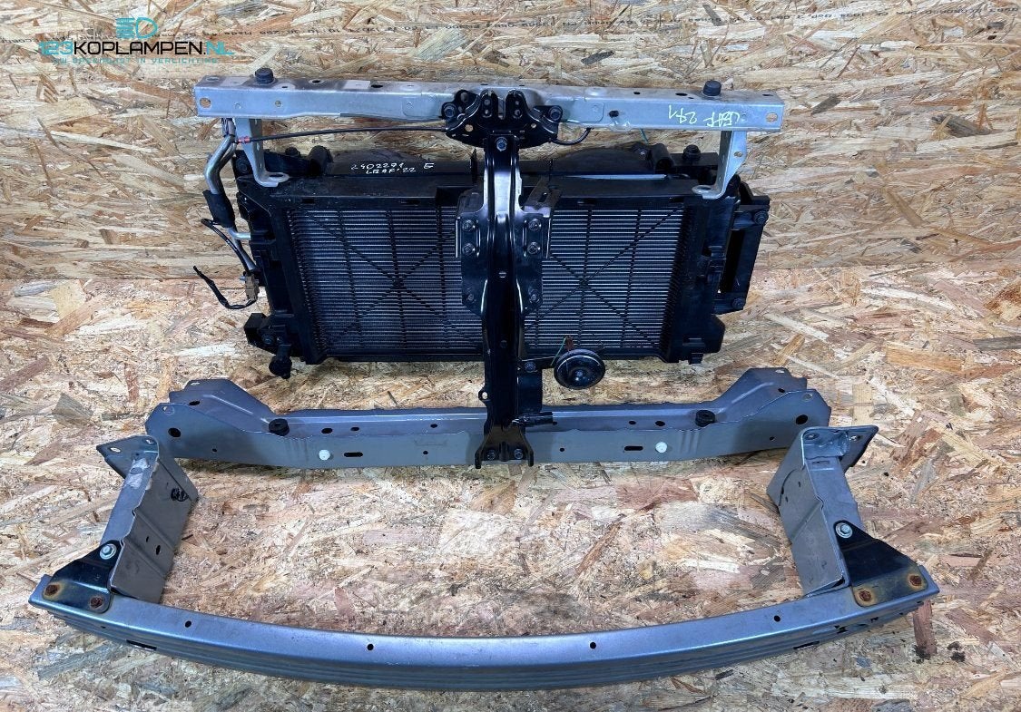 Nissan Leaf 2 / II Voorfront koelerpakket radiateur bumperba, Ophalen, Gebruikt, -, -