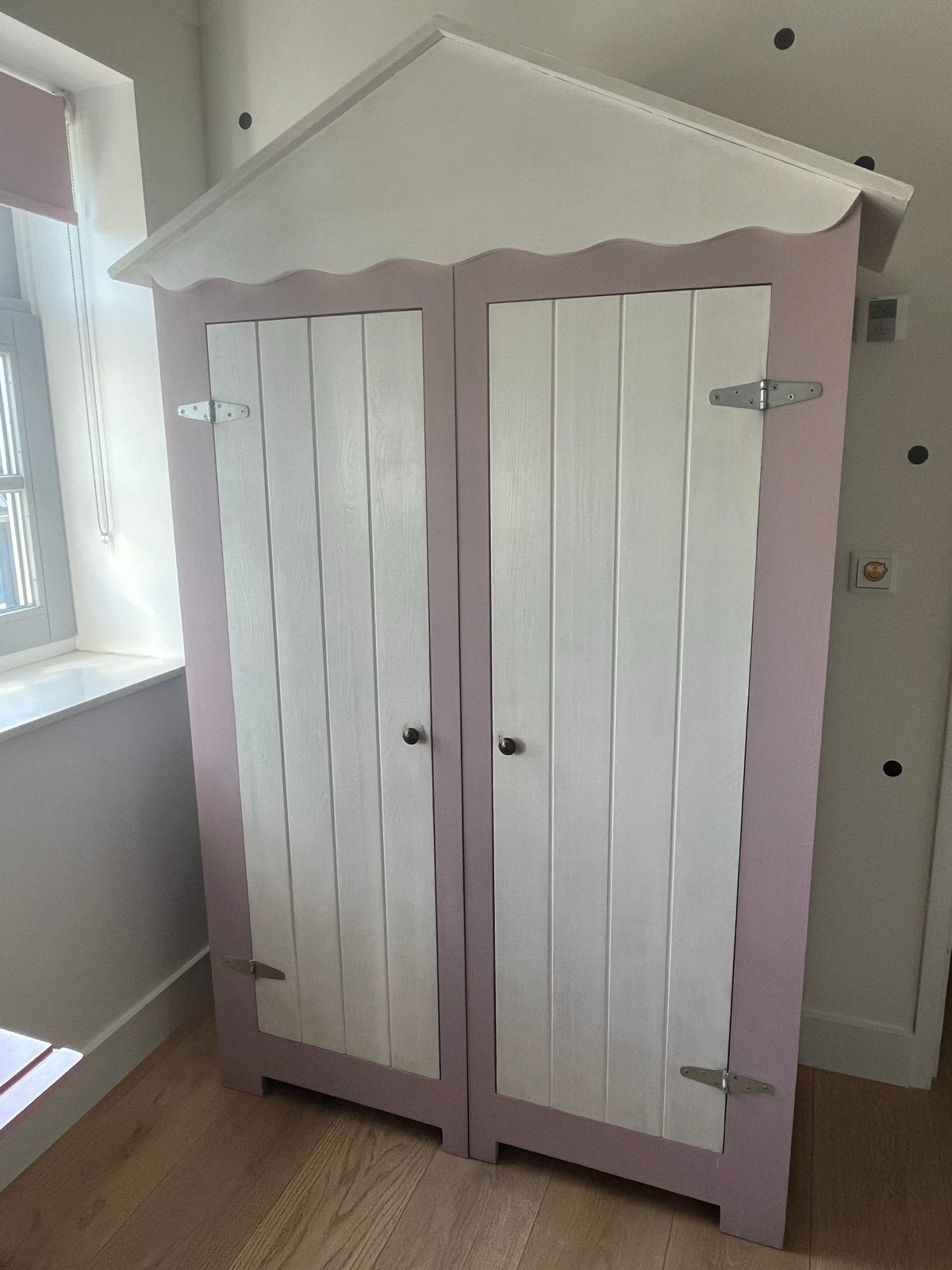 Leuke kledingkast voor kinderkamer - roze/wit huisje, Ophalen, Gebruikt, 100 tot 150 cm, 150 tot 200 cm