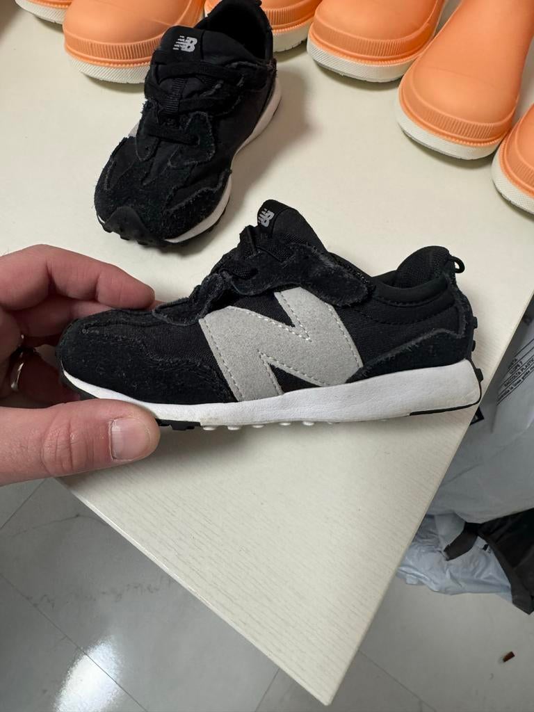 New Balance schoenen maat 25, Kinderen en Baby's, Kinderkleding | Schoenen en Sokken, Ophalen, Gebruikt, Jongen of Meisje, Schoenen