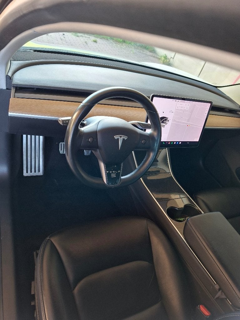 Foto 14 van Tesla Model 3 Long range awd