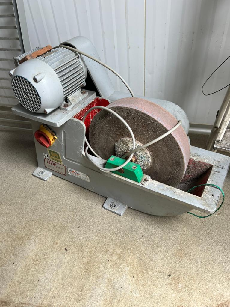 Slijpmachine slijp, Doe-het-zelf en Verbouw, Gereedschap | Slijpmachines, Ophalen, Zo goed als nieuw, Minder dan 700 watt, Werkbankslijpmachine