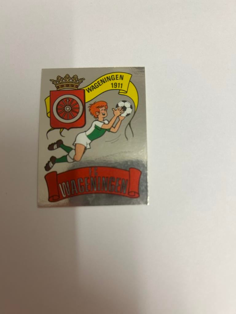 FC Wageningen 1911 Voetbal 81 Panini Embleem Sticker, Ophalen of Verzenden, Zo goed als nieuw, Sport