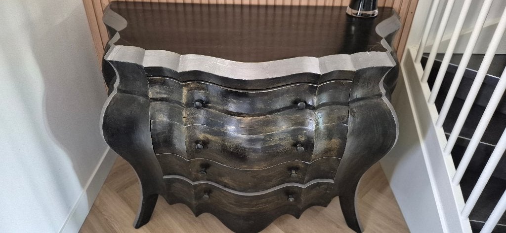 Antieke ladekast (buikkast) met sierlijke vormen, Ophalen, Gebruikt, 100 tot 150 cm, 75 cm of meer