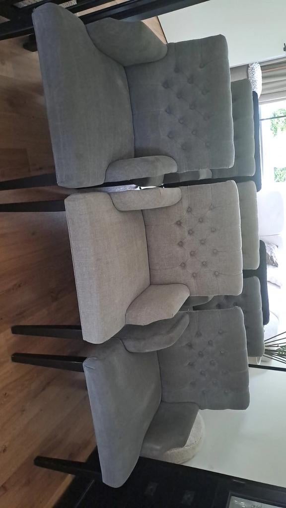 Set van 4 comfortabele eetkamerstoelen, 2 jaar oud, Huis en Inrichting, Ophalen, Gebruikt, Modern, comfortabel, Vijf, Zes of meer stoelen
