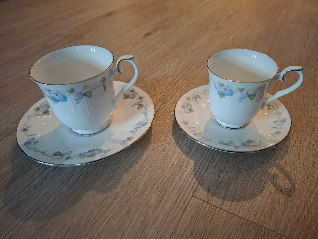 Royal albert kop en schotel, Ophalen