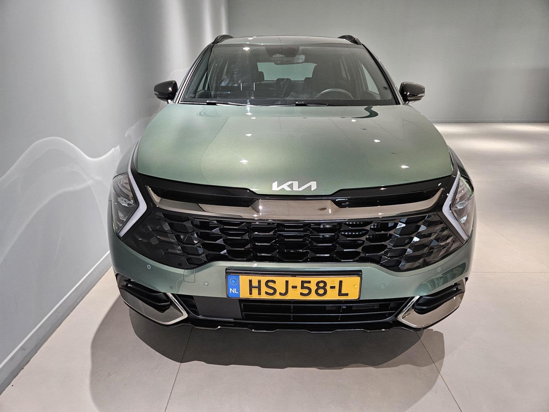 KIA Sportage 1.6 T-GDi 230pk Hybrid AT6 Dark Edition Navi/ C, 12 maanden, Gebruikt, 4 cilinders, Bedrijf