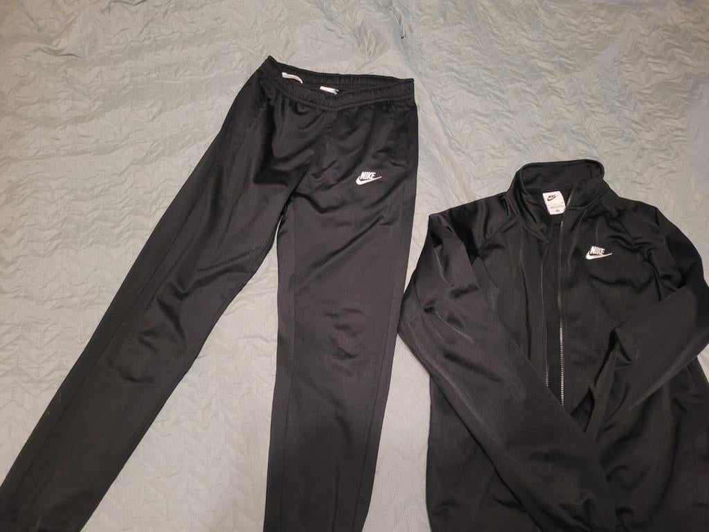 Trainingspak nike, zeer mooi, Ophalen of Verzenden, Zo goed als nieuw