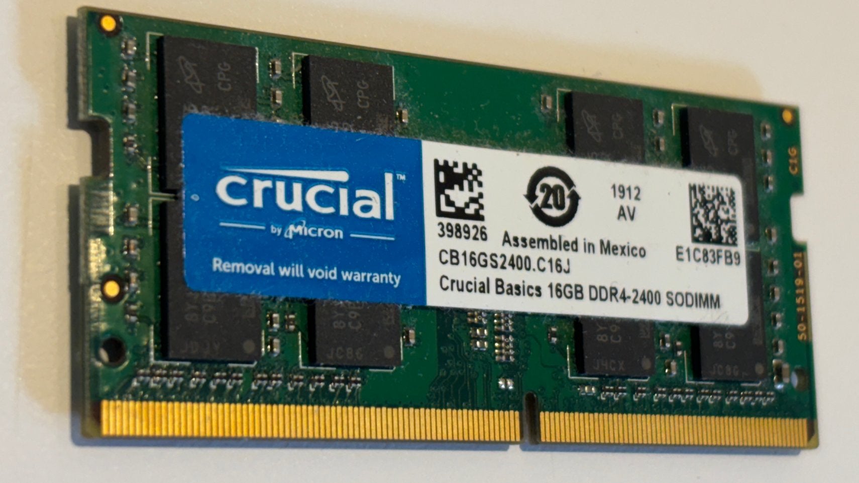 1 x 16GB Crucial Sodimm DDR4 2400MT/s, Computers en Software, RAM geheugen, DDR4, Ophalen of Verzenden, Zo goed als nieuw, Laptop