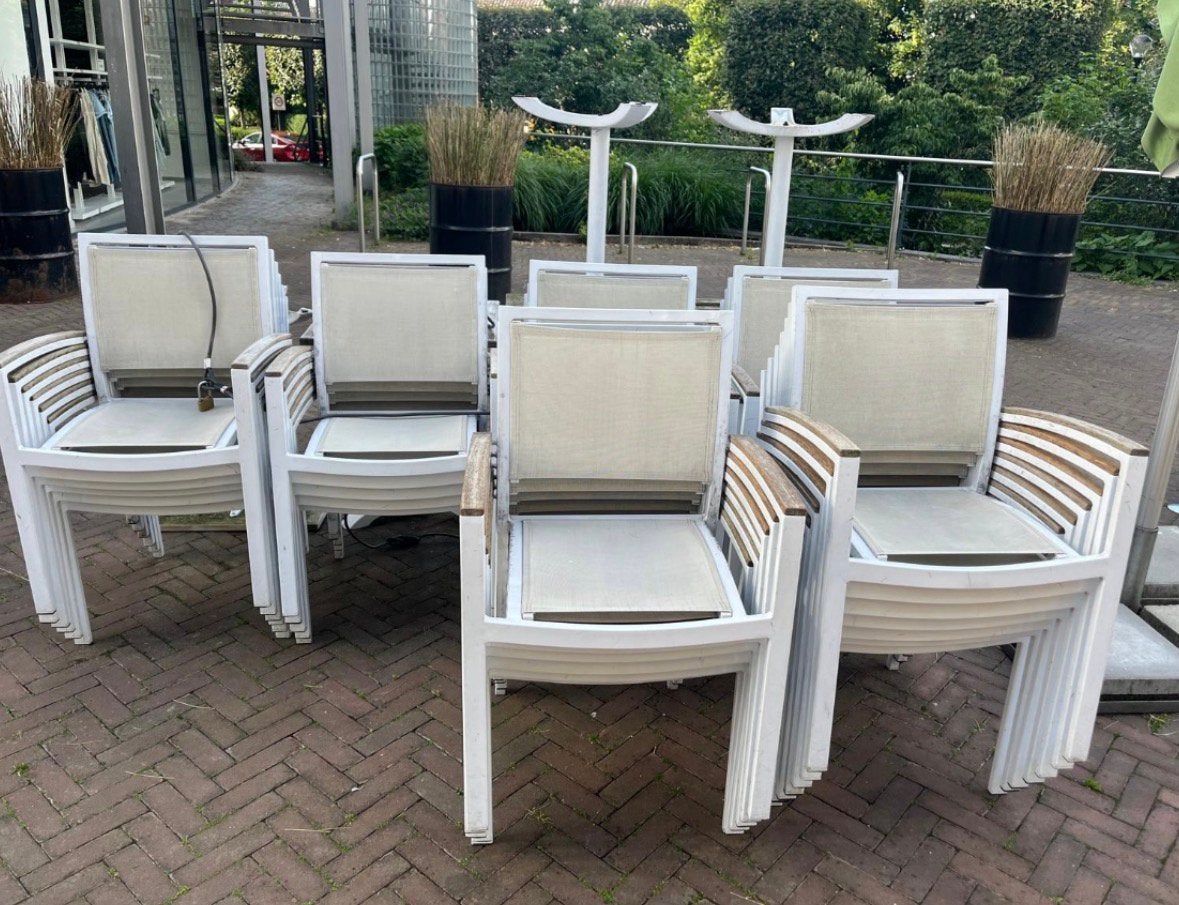 Terrasstoelen - Partij gebruikte stoelen, Ophalen