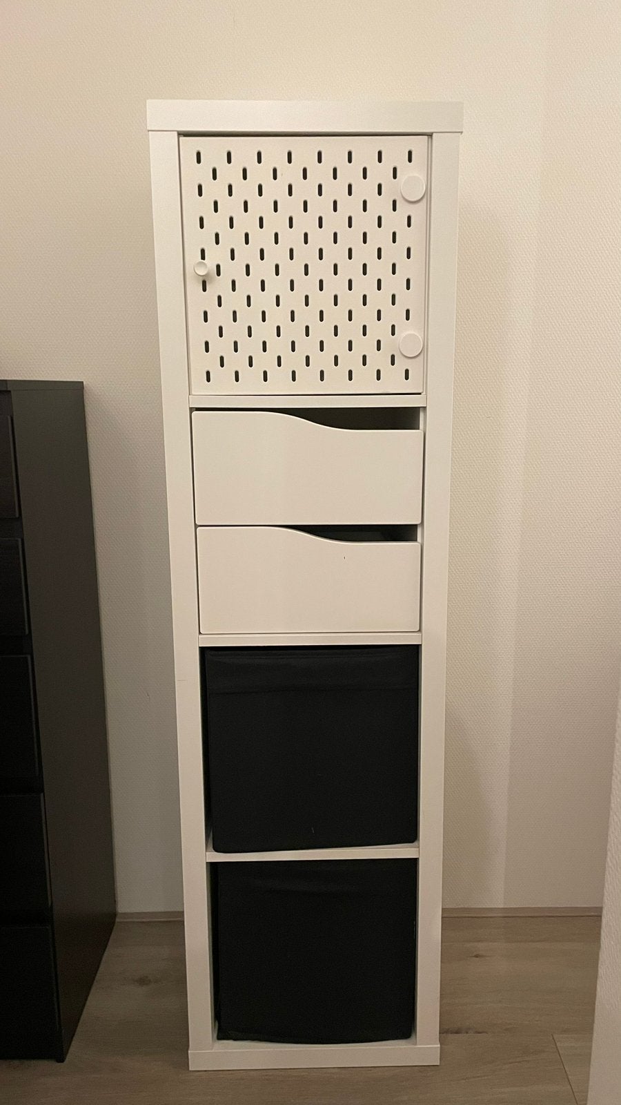 IKEA KALLAX kast in wit (42x147 cm), Ophalen of Verzenden, Zo goed als nieuw