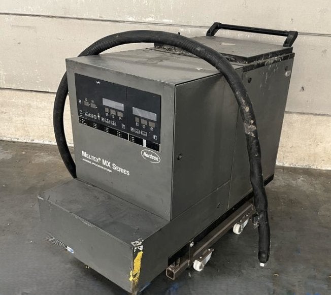 Nordson Meltex MX industriële lijmmachine, Ophalen, Gebruikt