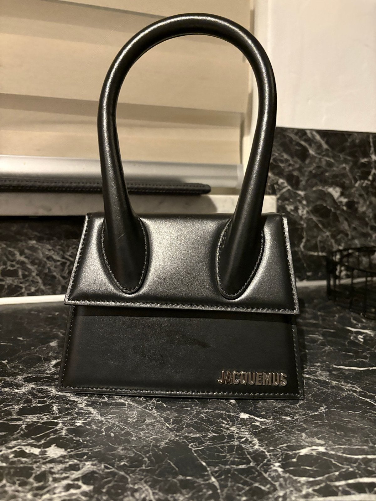 Jacquemus zwarte designer tas - 18 cm, Ophalen of Verzenden, Zo goed als nieuw, Zwart, Handtas