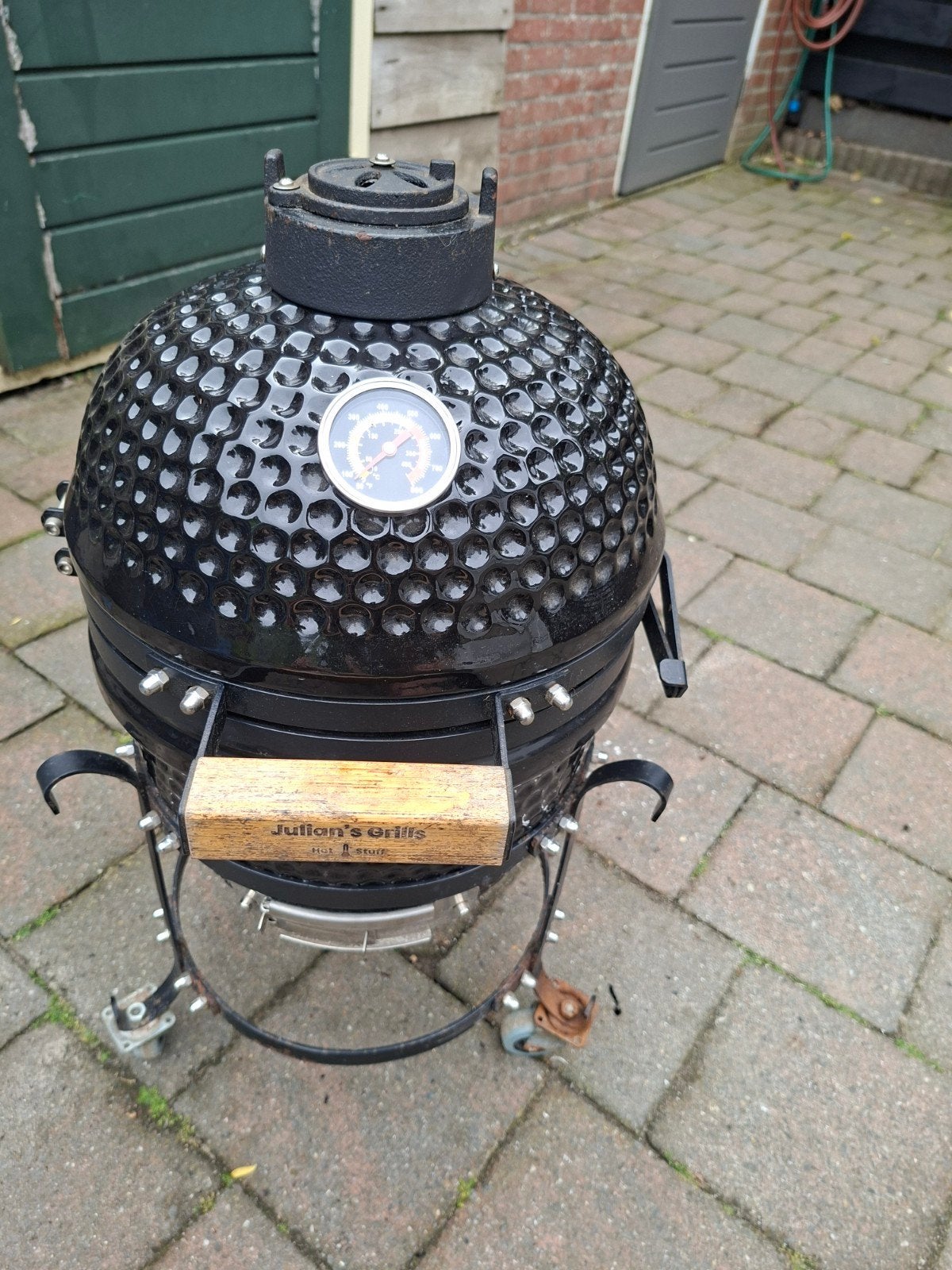 Ei BBQ, Ophalen, Gebruikt