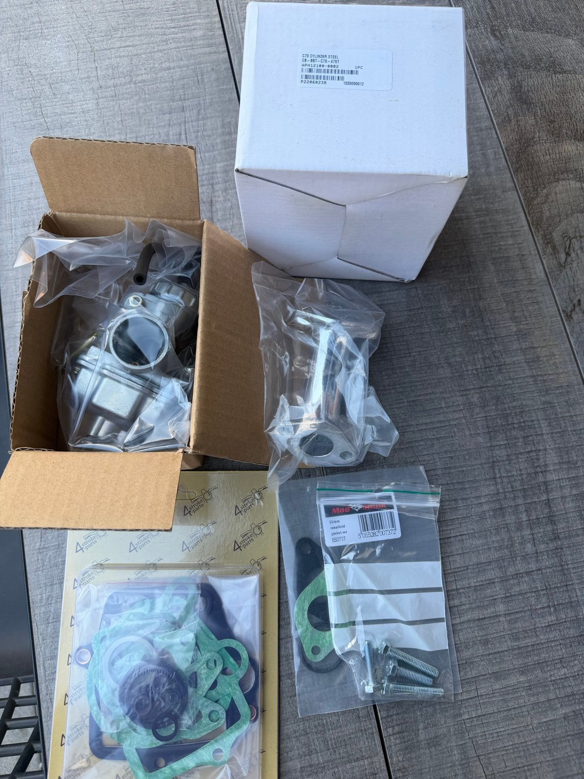 70cc Cilinderkit met 20mm Carburateur en Pakkingset, Ophalen, Nieuw, Cilinder