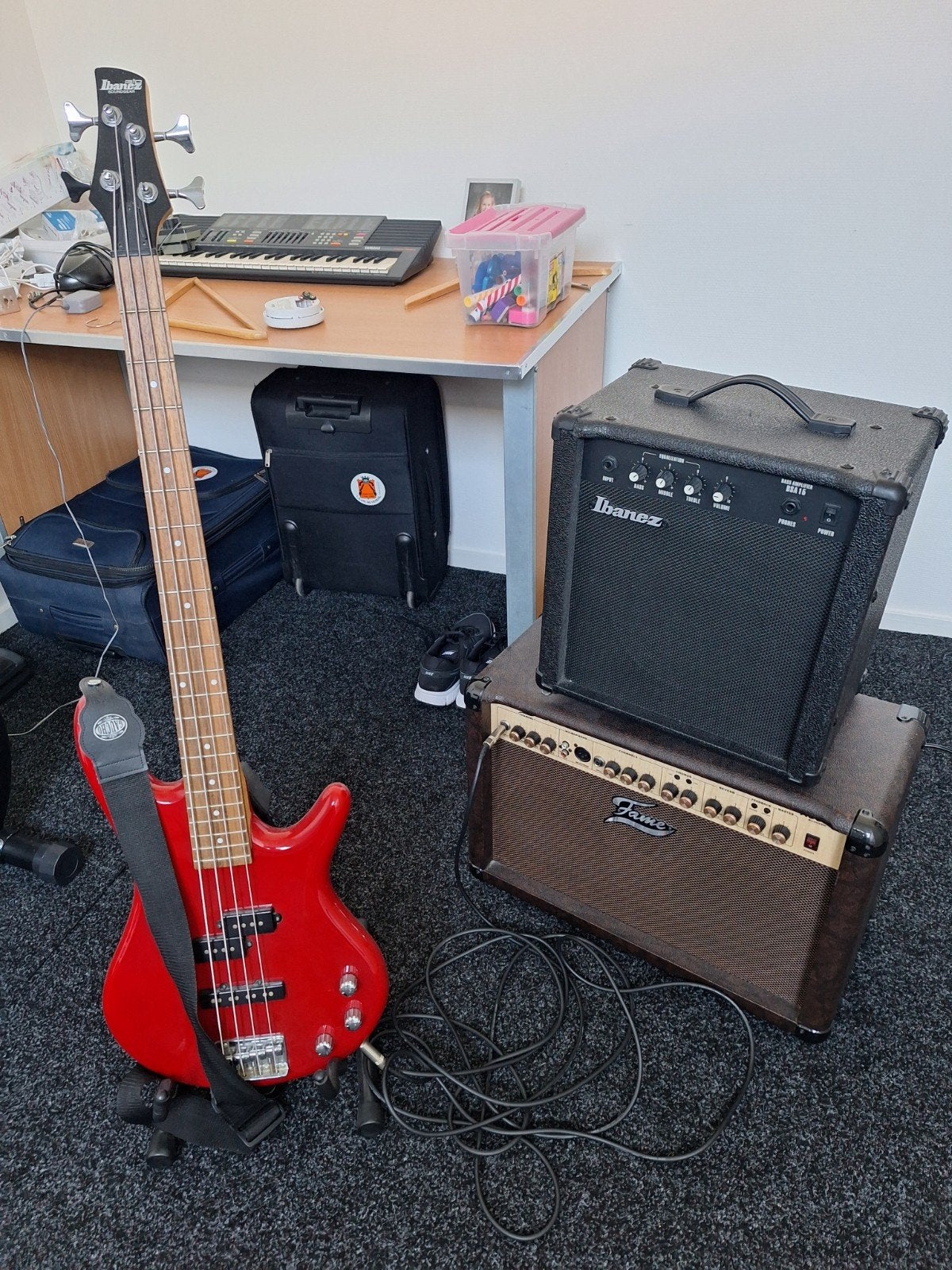 Ibanez basgitaar voor beginners met versterker, Ophalen, Gebruikt, Elektrisch