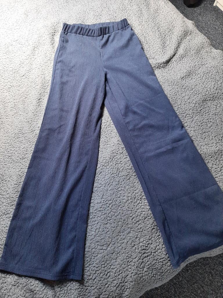 Blauwe loszittende broek (XS), Kleding | Dames, Broeken en Pantalons, CL essentials, Blauw, Nieuw, Ophalen of Verzenden