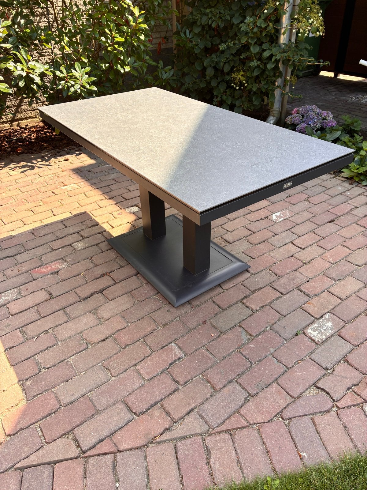 Life Outdoor Living tuintafel - Verstelbaar 140*70, Tuin en Terras, Tuintafels, Ophalen, Gebruikt, Rechthoekig, Aluminium