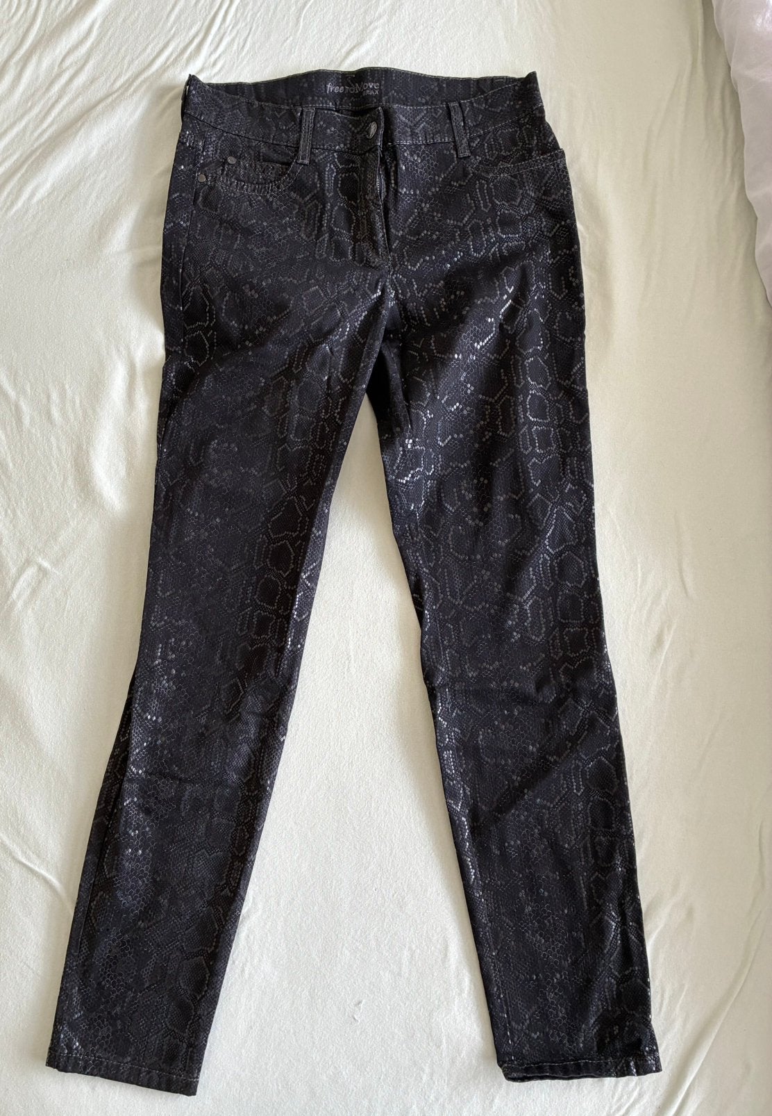 BRAX chique damesbroek zwart mt 31 L32, Kleding | Dames, Maat 38/40 (M), Zwart, Ophalen of Verzenden, Zo goed als nieuw