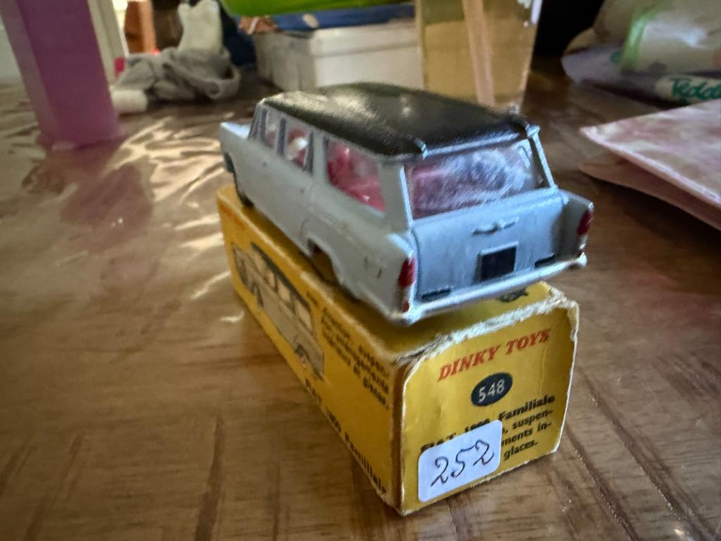 Dinky Toys France Fiat 1800 Familiale - Zeer Mooie Staat, F, Gebruikt, Auto, Dinky Toys
