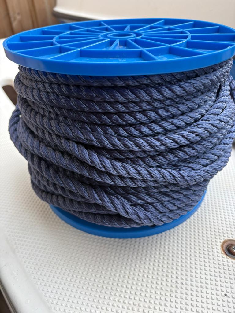 Touw voor boot. Aanmeer touw nieuw, Watersport en Boten, Accessoires en Onderhoud, Ophalen of Verzenden, Zo goed als nieuw, Overige typen
