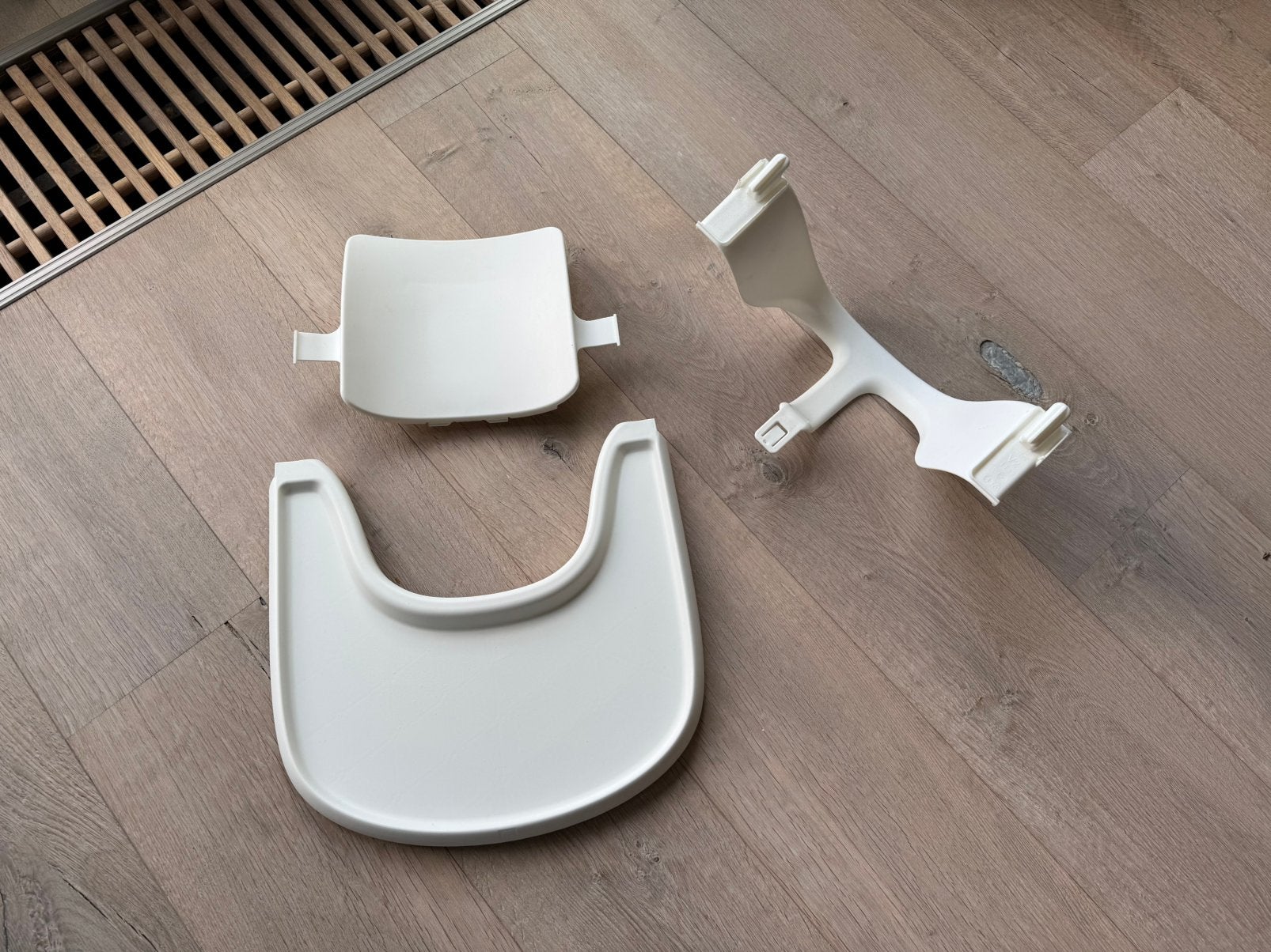 Stokke Tripp Trap Tray, Stoelverkleiner en Rugleuning, Ophalen, Zo goed als nieuw, Meegroeistoel, Afneembaar eetblad