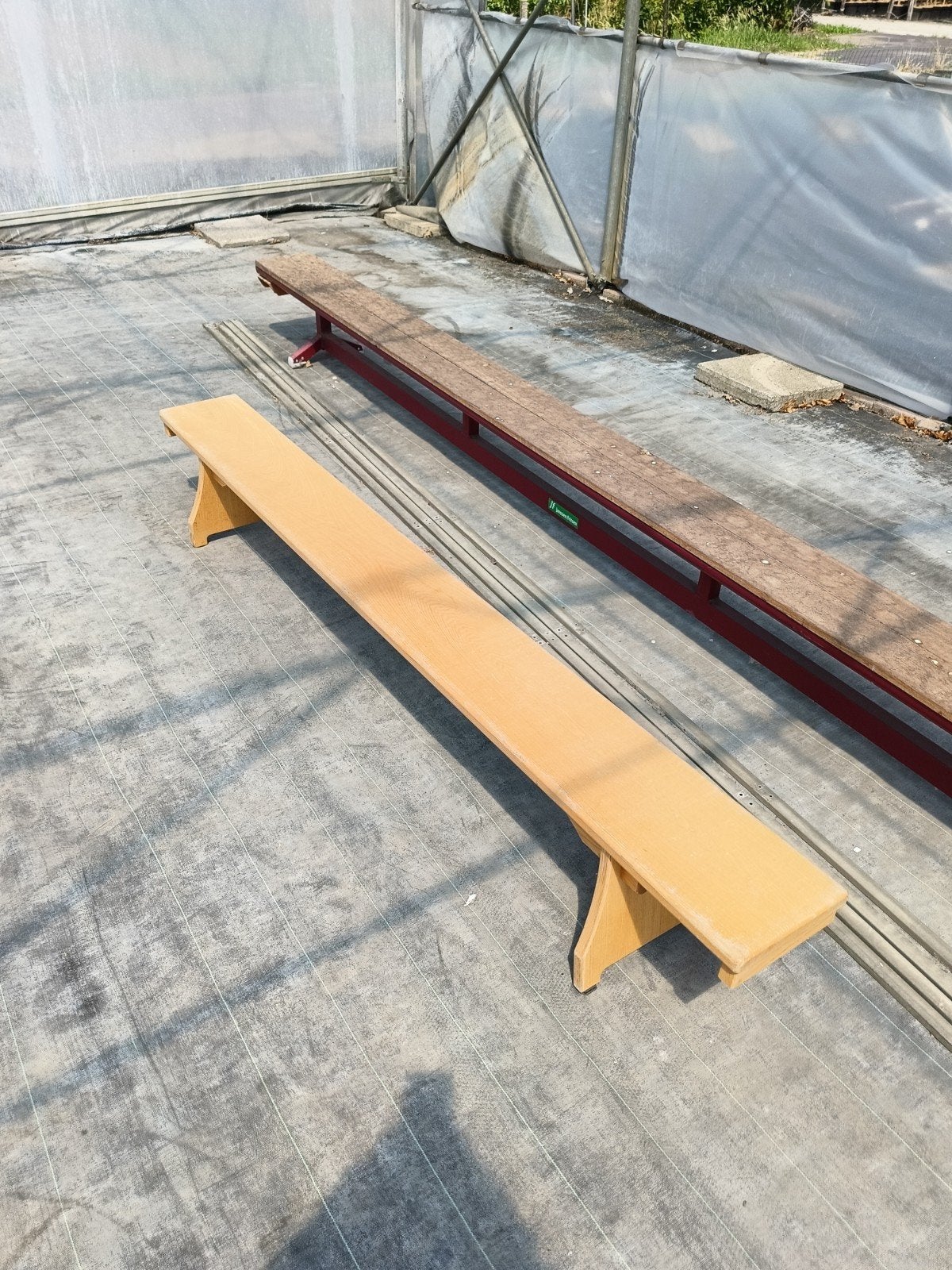 2 Gymbanken: Hout en Hout/IJzer Combinatie, Sport en Fitness, Ophalen, Gebruikt