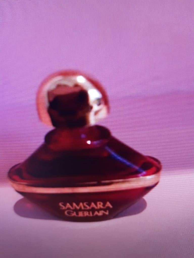 Parfum miniatuur Samsara Guerlain, Verzamelen, Parfumverzamelingen, Ophalen of Verzenden, Zo goed als nieuw, Miniatuur, Gevuld