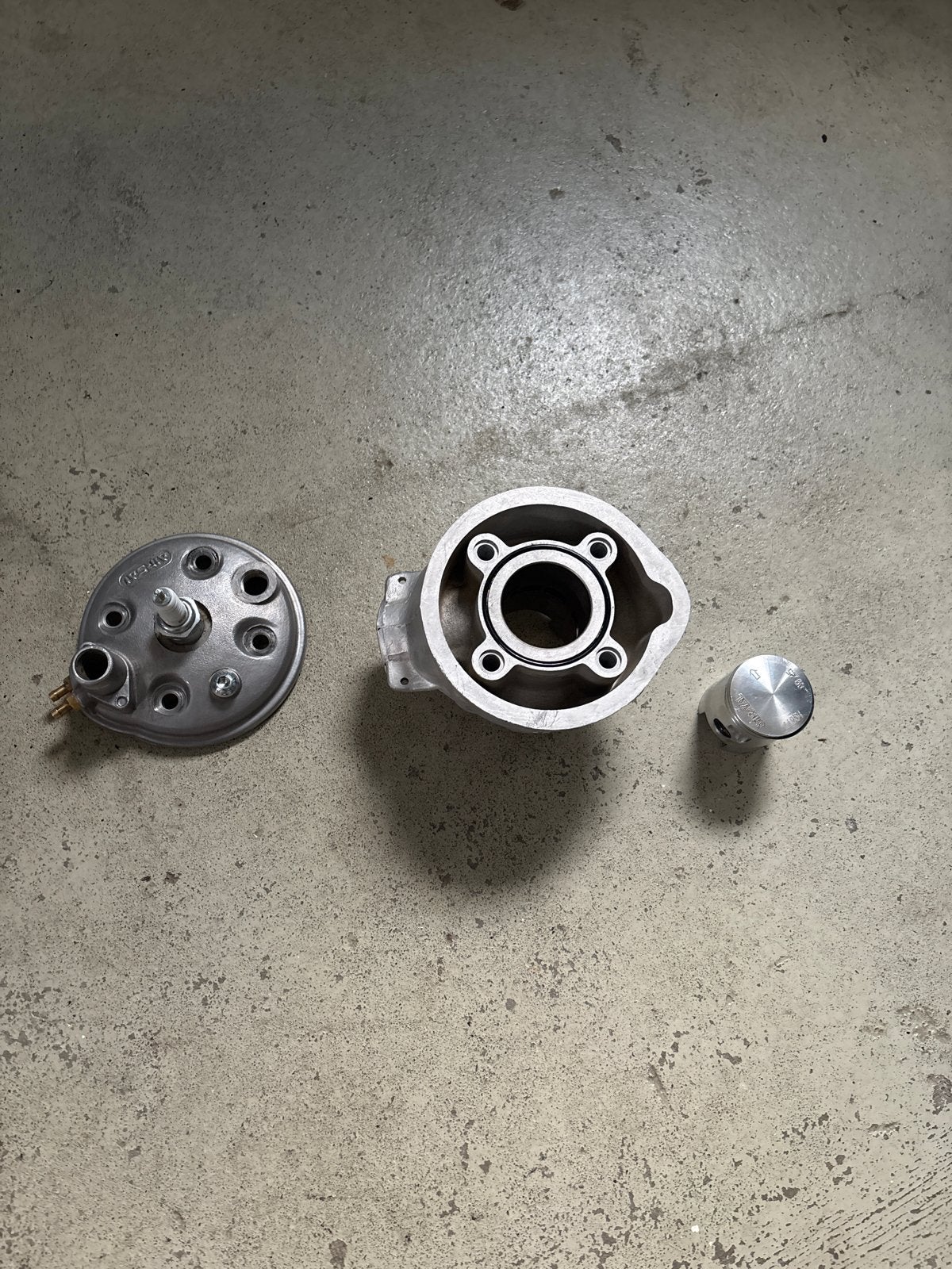 Airsal 50cc AM6 Snel pas 40km gereden, Ophalen, Zo goed als nieuw, Cilinder