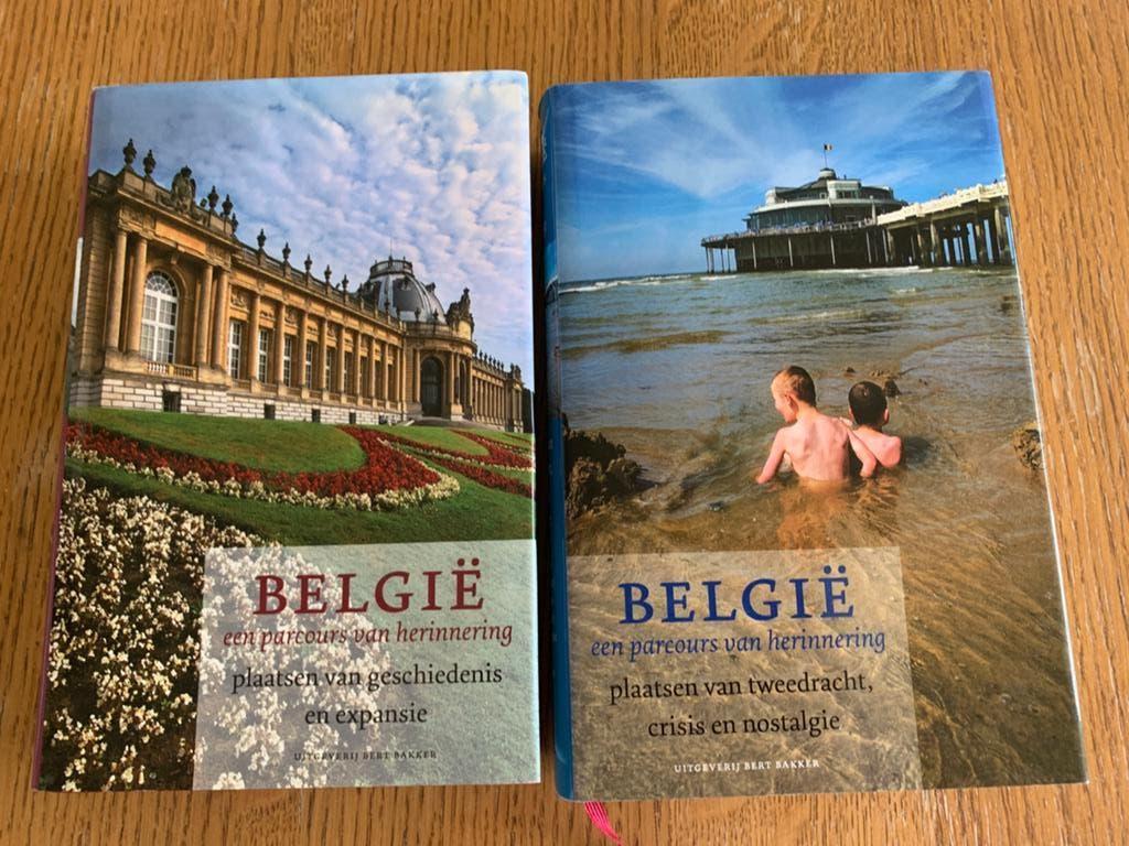 België een parcours van herinnering deel 1en  2, Boeken, Geschiedenis | Stad en Regio, Ophalen of Verzenden, Zo goed als nieuw