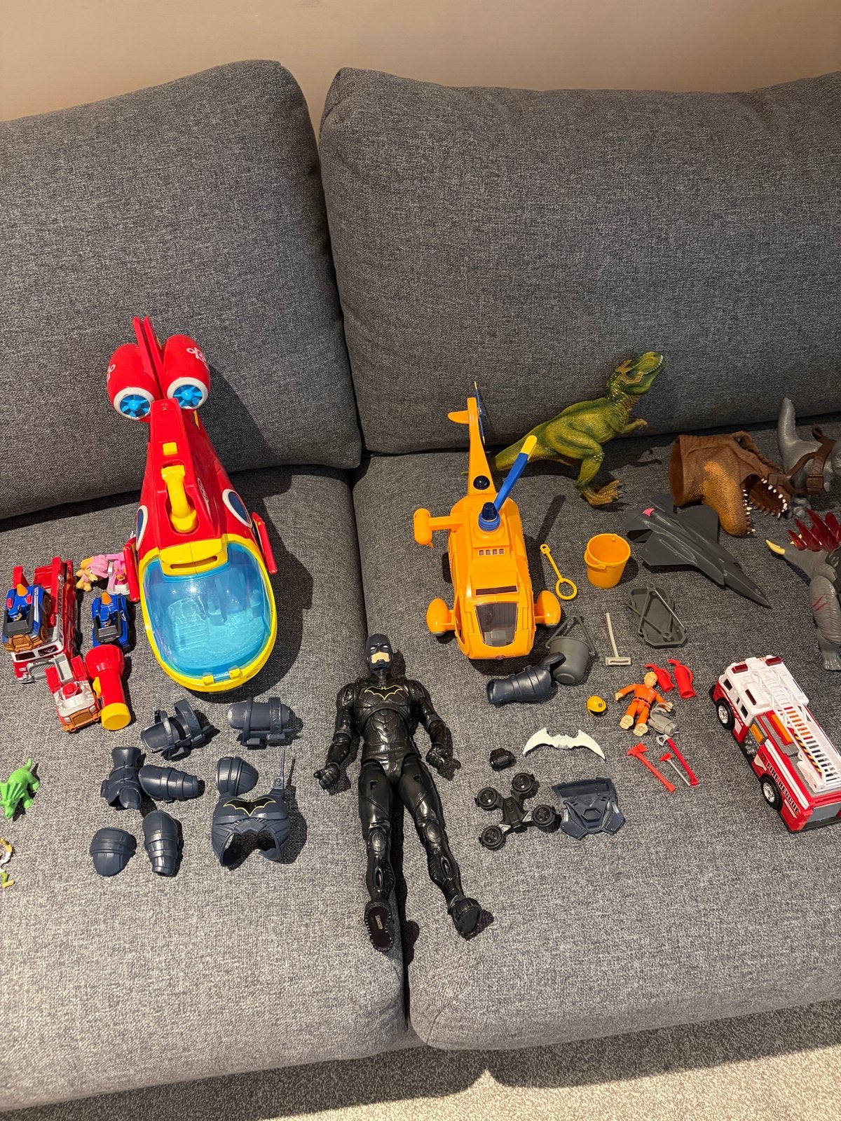 Grote set jongens speelgoed (o.a. Paw Patrol, Batman, Dino), Ophalen, Gebruikt
