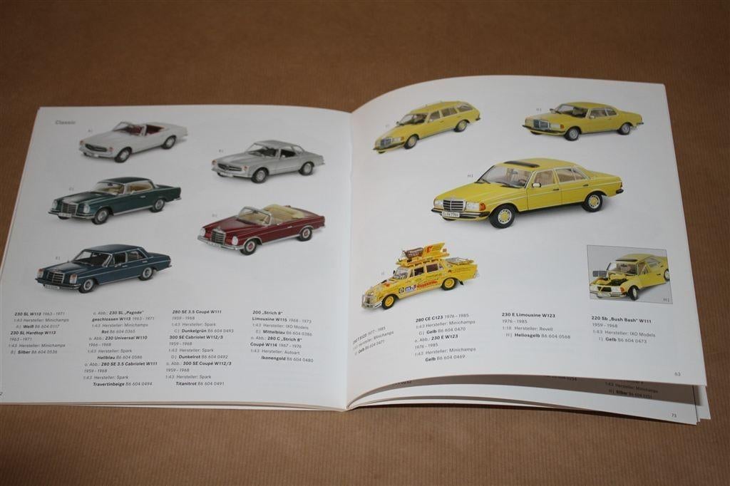 Catalogus Mercedez Benz. 2009 / 2010., Boeken, Ophalen of Verzenden, Nieuw, Algemeen