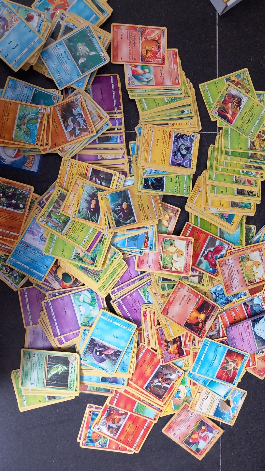 Bulk willekeurige Pokémon kaarten, Hobby en Vrije tijd, Verzamelkaartspellen | Pokémon, Ophalen of Verzenden, Meerdere kaarten