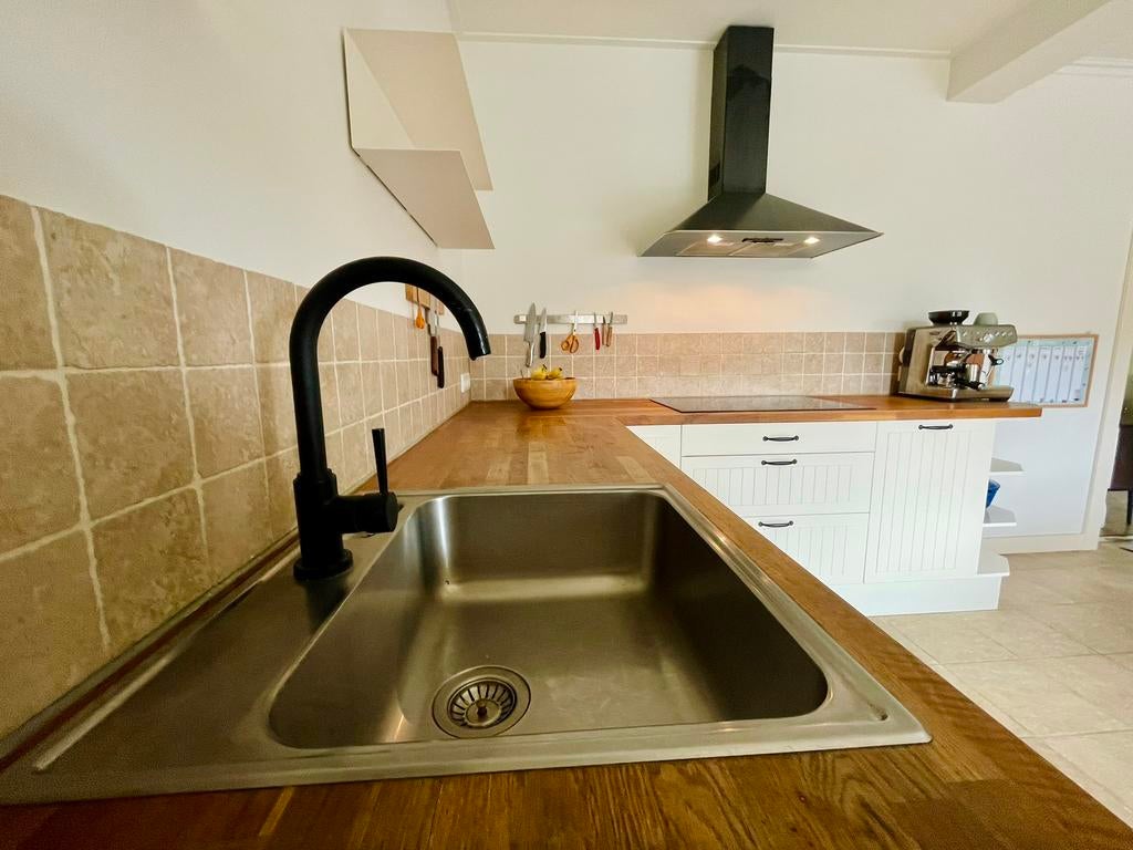Complete keuken - uitstekende staat!, Huis en Inrichting, Keuken | Complete keukens, Zo goed als nieuw, Hoekkeuken, Wit, Hout
