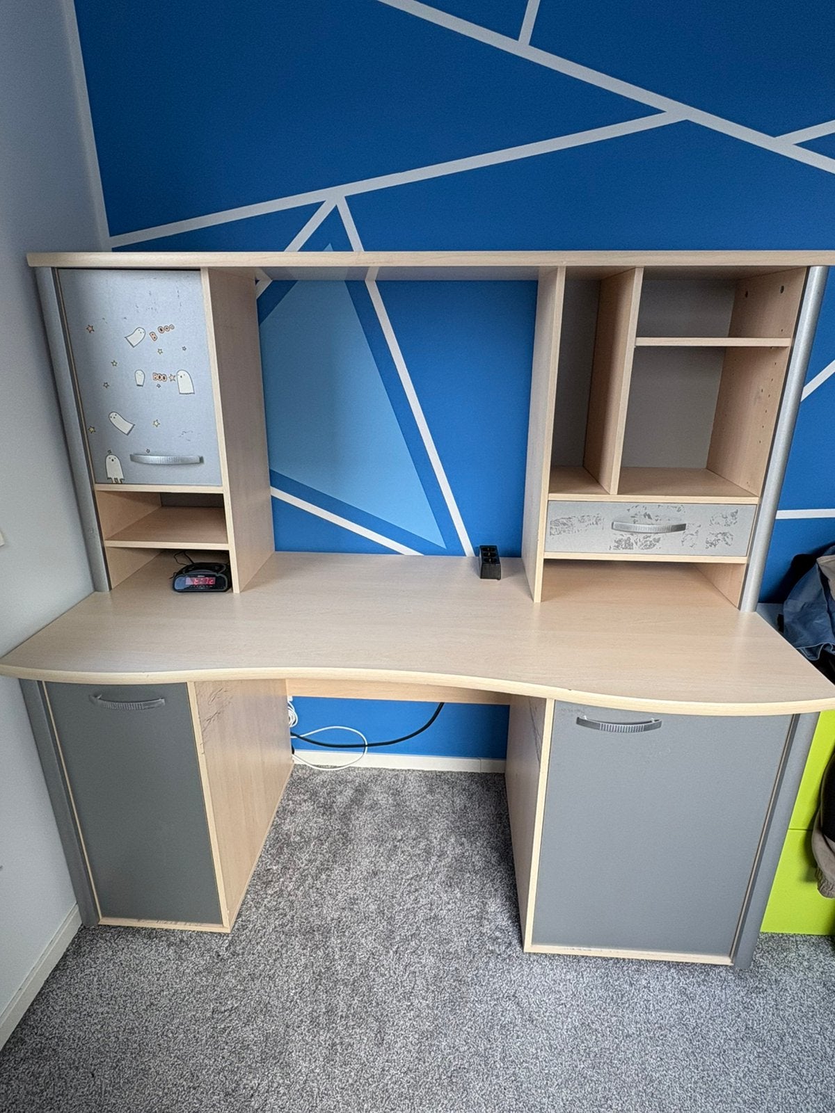 Kinderbureau / schoolbureau, Huis en Inrichting, Bureaus, Ophalen, Gebruikt, Schoolbureau, Grijs