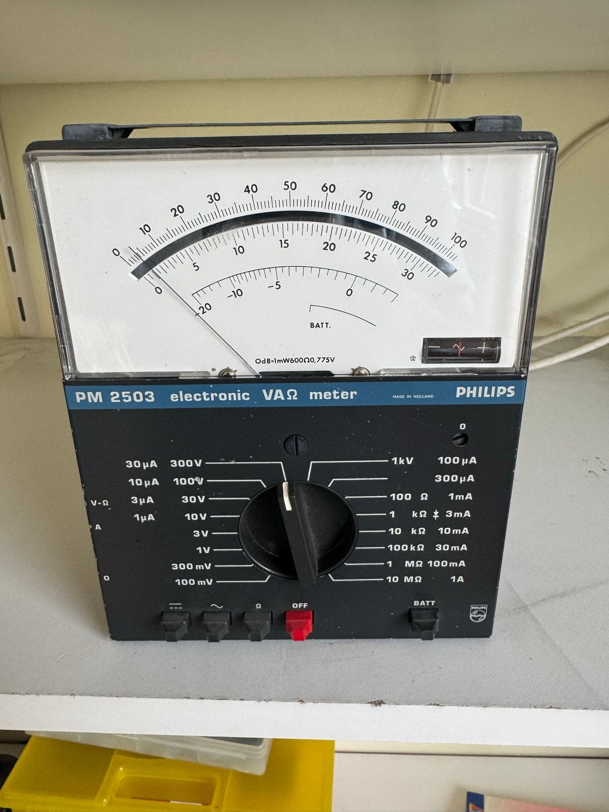Philips PM 2503 Elektronische V-A-Ω Meter, Doe-het-zelf en Verbouw, Ophalen of Verzenden, Gebruikt, Multimeter
