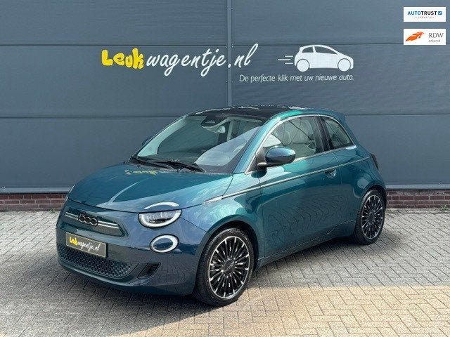Fiat 500 e 3+1 La Prima 42 kWh *extra deurtje *full options, Auto's, 1300 kg, Gebruikt, 118 pk, 4 stoelen