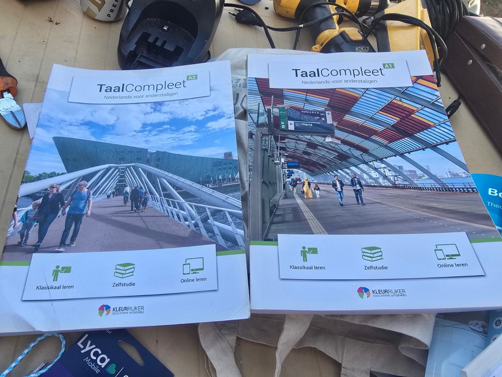boeken voor Naderlandse taal, Ophalen