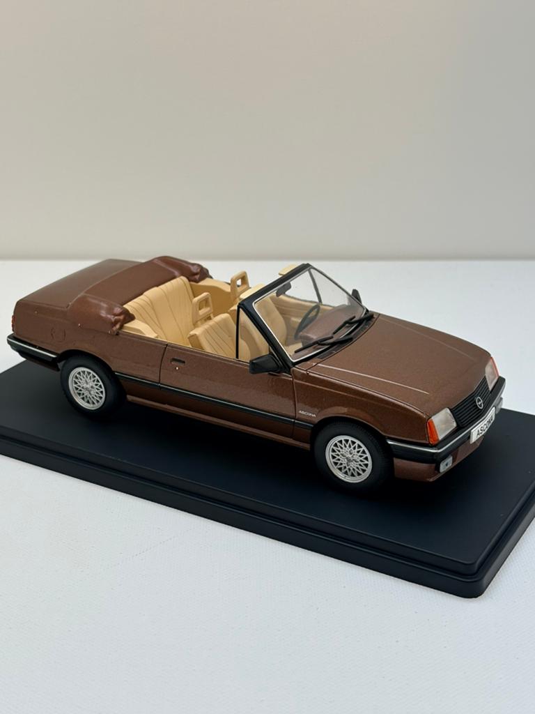 Opel Ascona C Cabrio 1985 - Nieuw in verpakking, Overige merken, Auto, Nieuw, Ophalen of Verzenden