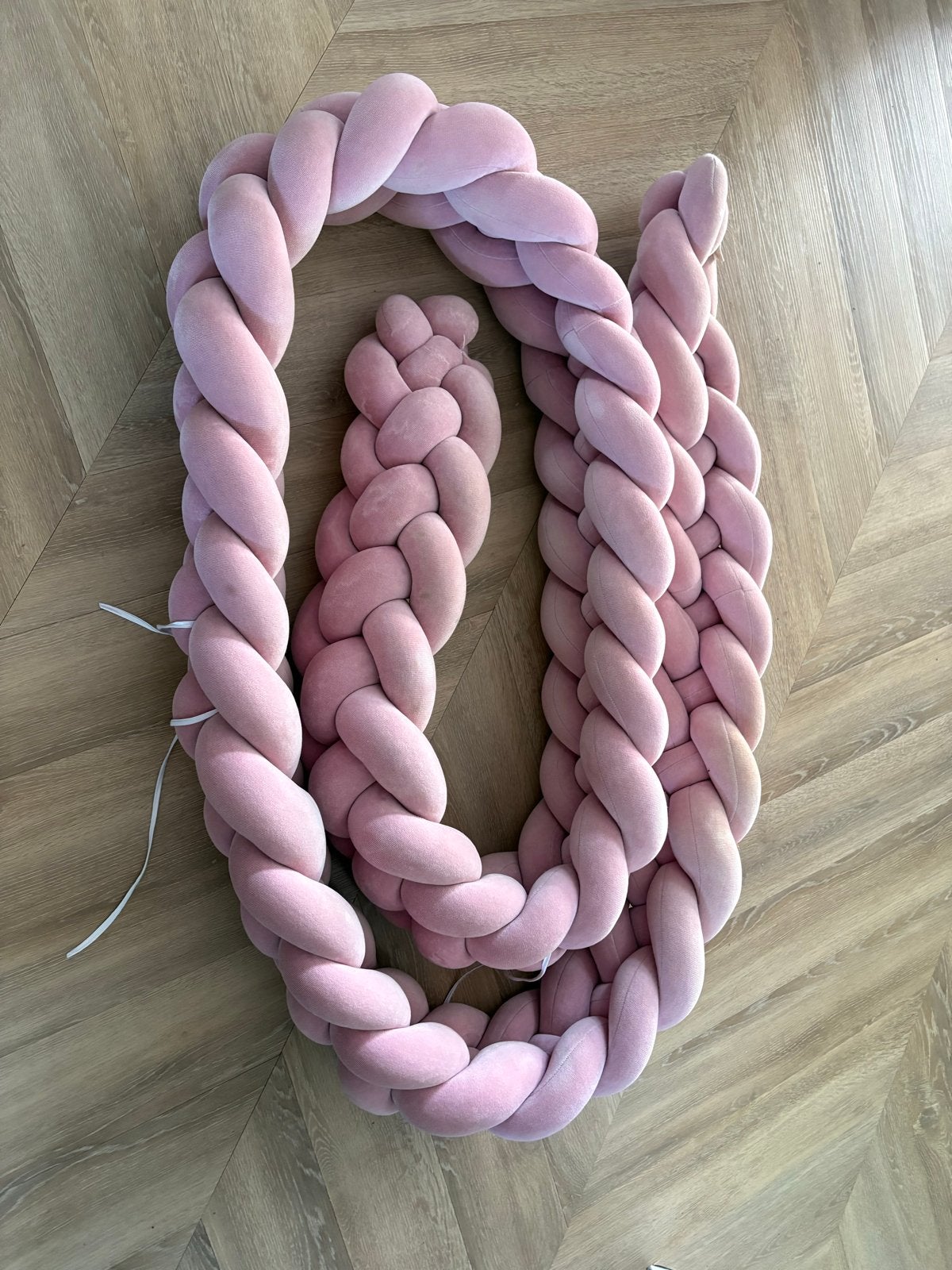Gevlochten bedbumper Vierbaans - Lulumi - Dirty Pink 420 cm, Ophalen of Verzenden, Zo goed als nieuw, Ledikant