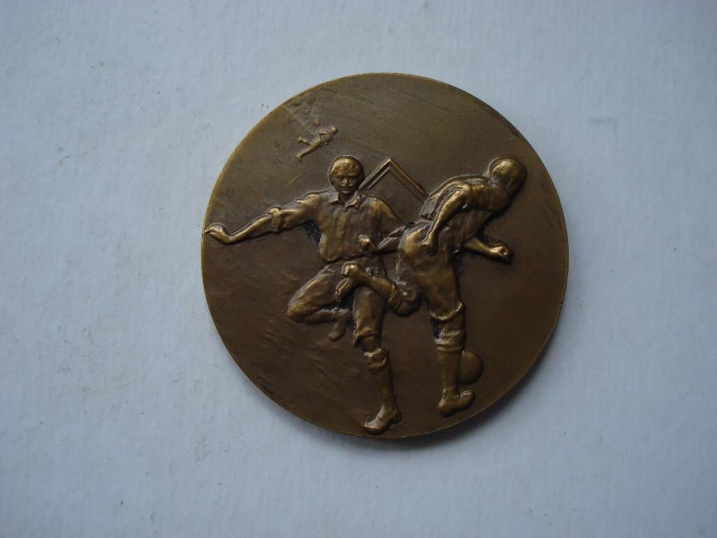 medaille voetbal Kiel 1955-56, Ophalen, Overige materialen, Buitenland